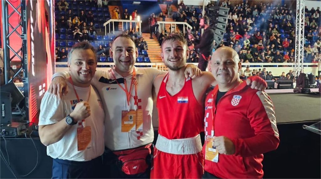 Knežević i Štajcer u finalima Balkanskog prvenstva: hrvatski boks u borbi za zlato